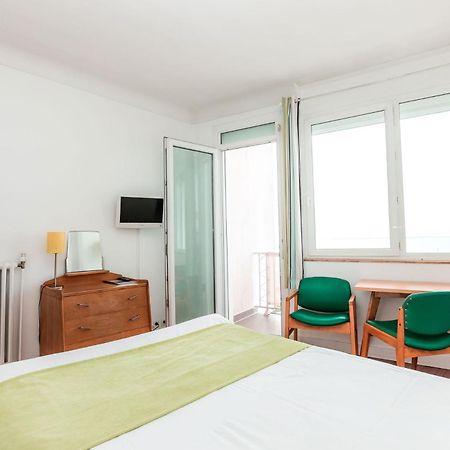 Hotel Le Trident Thyrse Royan Exterior photo